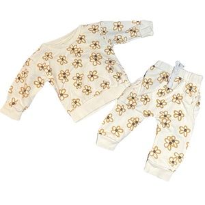 Flowered Infant Jogger Outfit